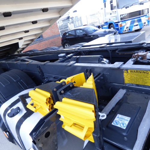 Volvo FM410 8x4 Tridem Bulk Tipper Side View of Truck Bed with Trailer Raised