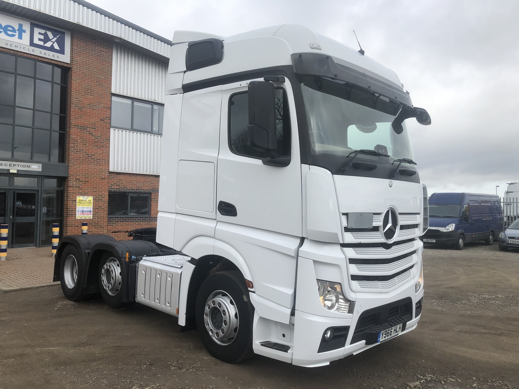 MERCEDES ACTROS 2545 BIG SPACE Eu-6 6x2 TRACTOR UNIT 2016 - YB66 HLH ...