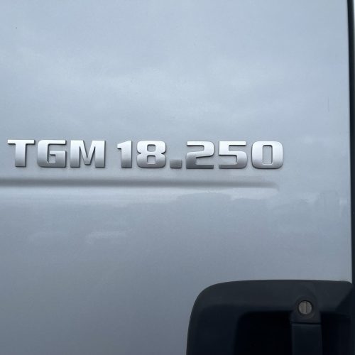 MAN TGM 18.250 Euro 6 4x2 Chassis Cab TGM Badge