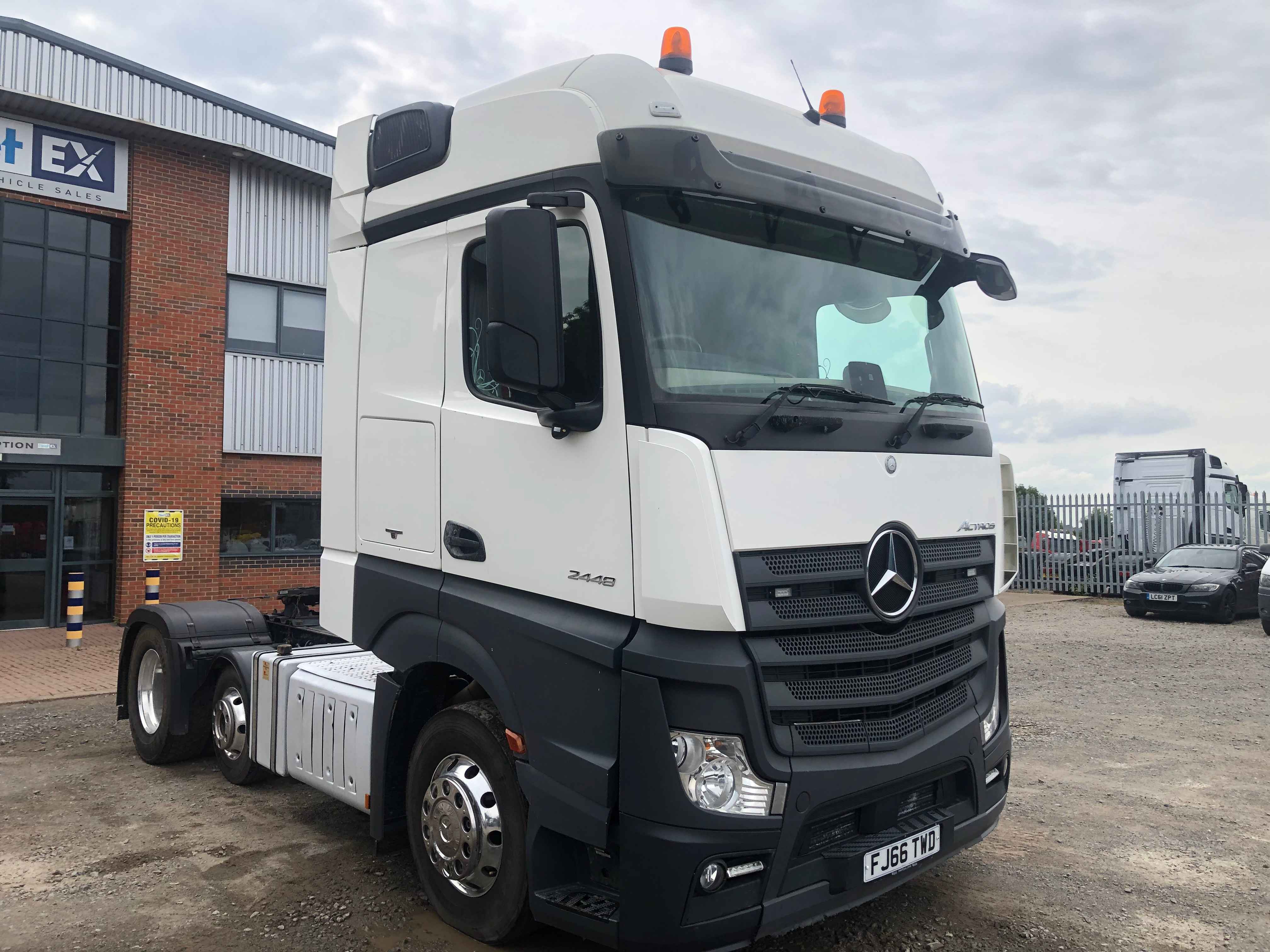 MERCEDES ACTROS 2448 EU6 6X2 TRACTOR UNIT 2016 - FJ66 TWD - Fleetex