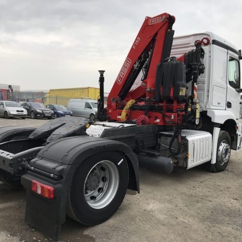 MERCEDES AROCS 4X2 TRACTOR UNIT WITH CRANE 2016 GH16 MHZ - Fleetex