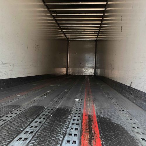 SDC 13.6 M Rollerbed Tri Axle Box Trailer Interior