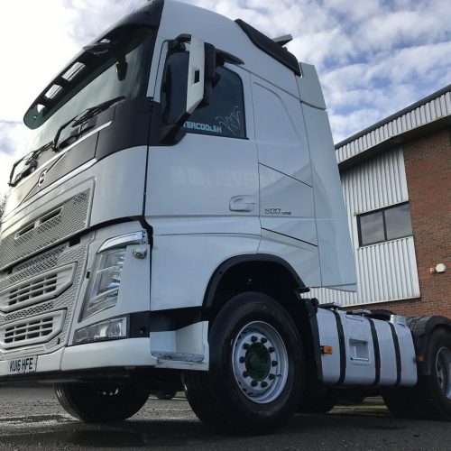 Volvo Fh Globetrotter Euro X Tag Axle Tractor Unit Ku Hfe Fleetex