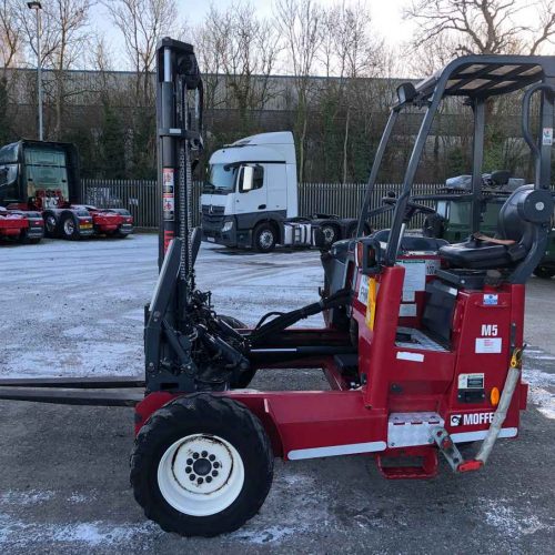 moffett red forklift left side view