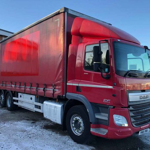 red daf lorry exterior front right