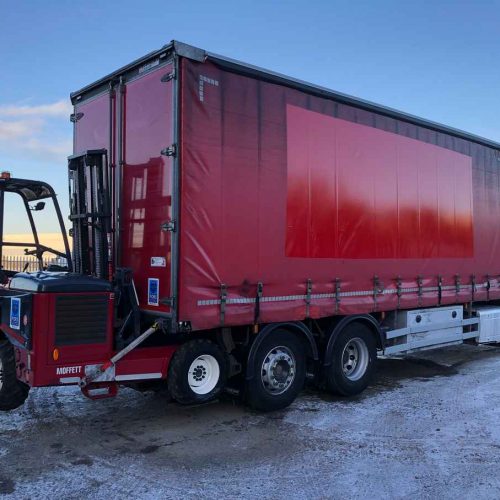 red daf lorry exterior rear right with forklift