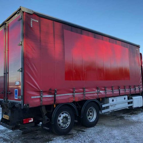 red daf lorry exterior rear right