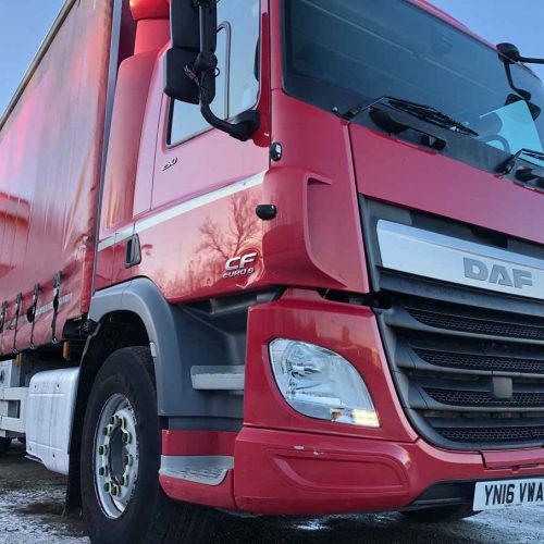 red daf lorry exterior front end right