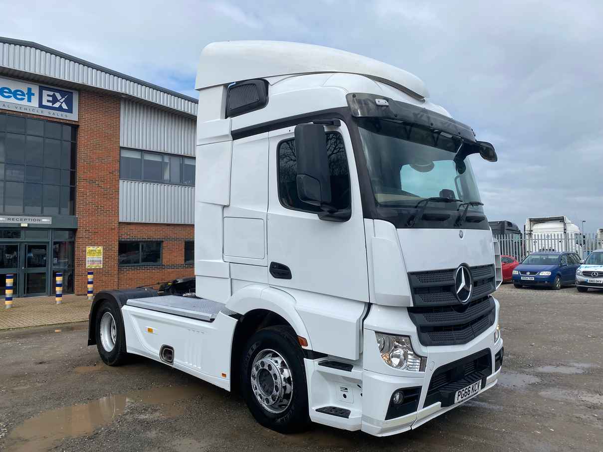 MERCEDES ACTROS 1842 *EURO 6* 4X2 TRACTOR UNIT 2017 - PG66 KCV - Fleetex