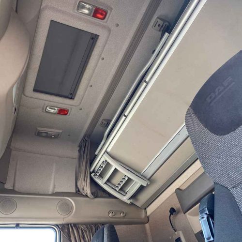 DAF Superspace 6x2 Tractor Unit 2016 Upper Interior