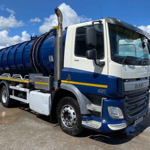 DAF CF 330 6x2 Vacuum Tanker 2015 Blue and White