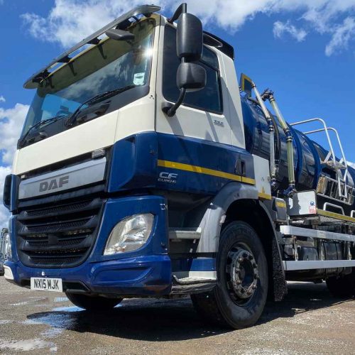 DAF CF 330 6x2 Vacuum Tanker 2015 Blue and White