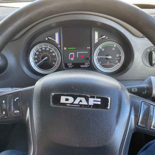 DAF CF 330 6x2 Vacuum Tanker 2015 Blue and White Steering Wheel