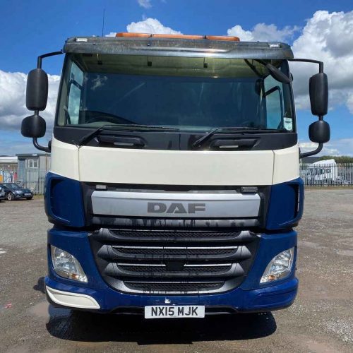 DAF CF 330 6x2 Vacuum Tanker 2015 Blue and White Front-View