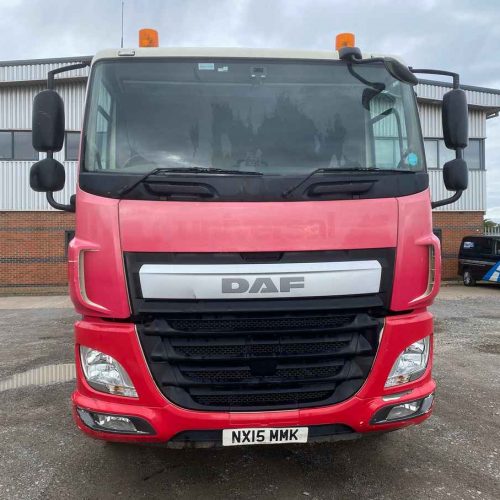 Red DAF CF 400 8x2 Vacuum Tanker 2015 Front-View