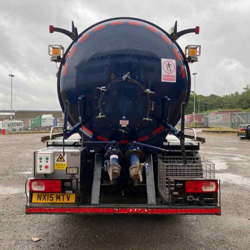 DAF CF 330 6x2 Vacuum Tanker 2015 Blue and White MTV Rear-View