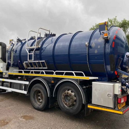 DAF CF 330 6x2 Vacuum Tanker 2015 Blue and White MTV