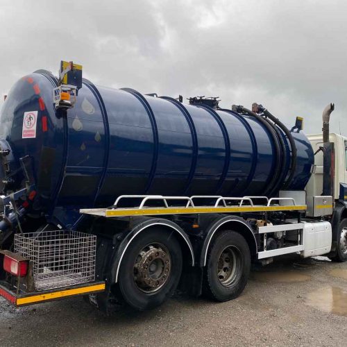 DAF CF 330 6x2 Vacuum Tanker 2015 Blue and White MTV