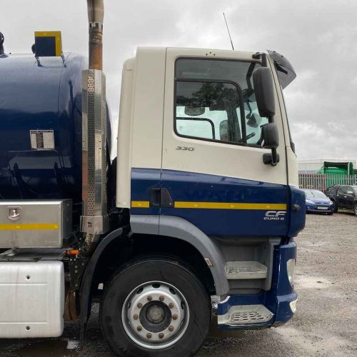 DAF CF 330 6x2 Vacuum Tanker 2015 Blue and White MTV Side-View