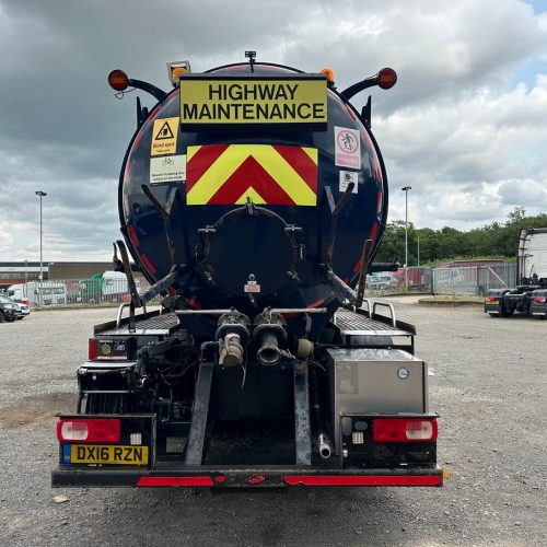 DAF 400 8x2 Vacuum Tanker 2016 Blue and White Rear View