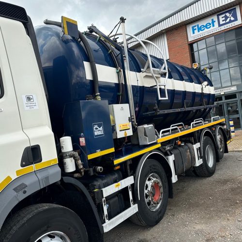 DAF 400 8x2 Vacuum Tanker 2016 Blue and White